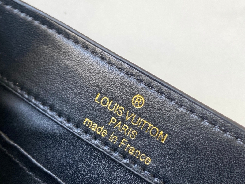 LV Capucines Bags